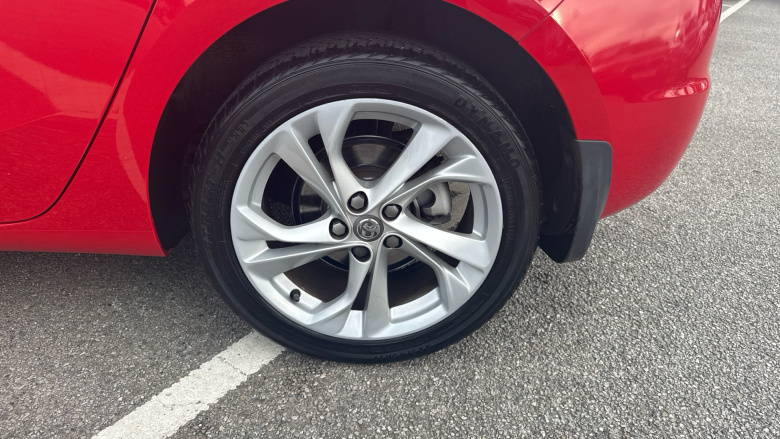 Vauxhall Astra 1.0T ecoTEC SRi 5dr Petrol Hatchback